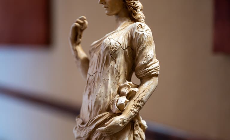 office scupture